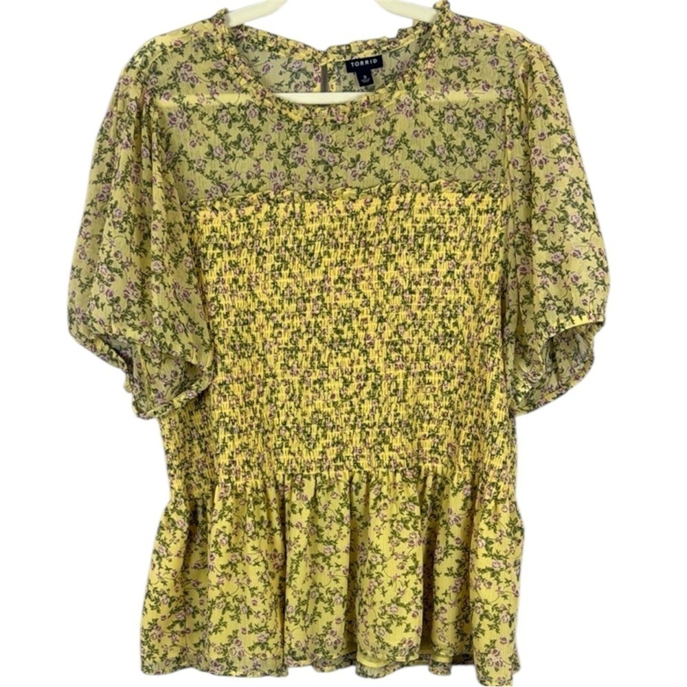 Torrid Yellow Ruffle Chiffon Floral Smocked Blouse. Size 3